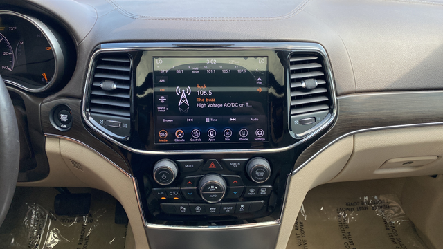 2020 Jeep Grand Cherokee Overland