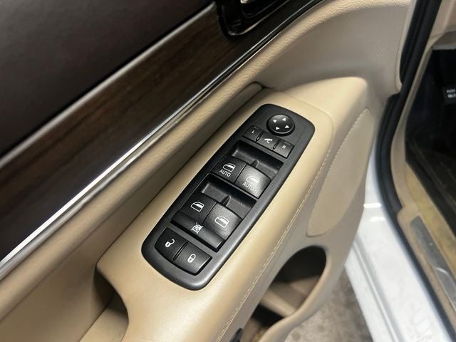 2020 Jeep Grand Cherokee Overland