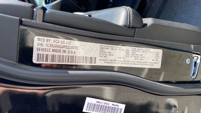 2023 Jeep Grand Cherokee Laredo