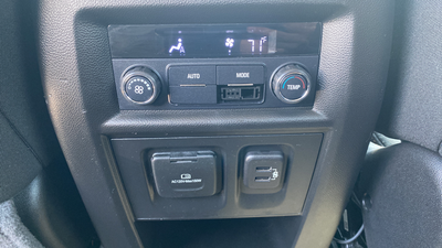 2019 Chevrolet Traverse LT Cloth w/2FL