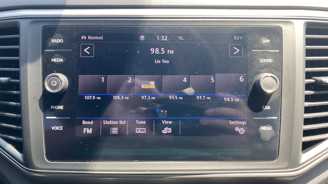 2020 Volkswagen Atlas Cross Sport 2.0T SE w/Technology 4Motion