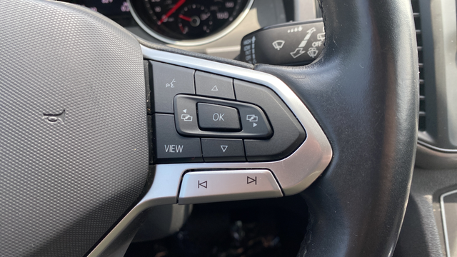 2020 Volkswagen Atlas Cross Sport 2.0T SE w/Technology 4Motion