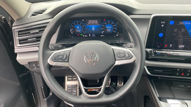 2024 Volkswagen Atlas 2.0T Peak Edition SE w/Technology