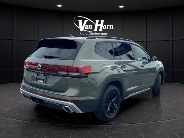 2024 Volkswagen Atlas 2.0T Peak Edition SE w/Technology