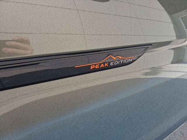 2024 Volkswagen Atlas 2.0T Peak Edition SE w/Technology