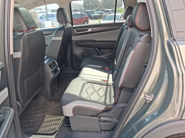 2024 Volkswagen Atlas 2.0T Peak Edition SE w/Technology