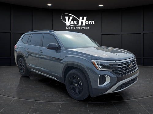 2024 Volkswagen Atlas 2.0T Peak Edition SE w/Technology