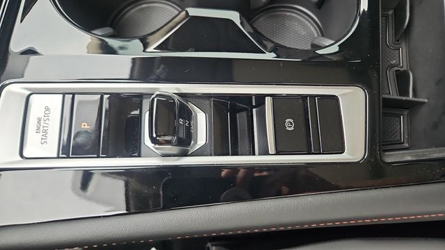 2024 Volkswagen Atlas 2.0T Peak Edition SE w/Technology
