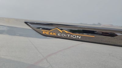2024 Volkswagen Atlas 2.0T Peak Edition SE w/Technology