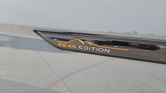 2024 Volkswagen Atlas 2.0T Peak Edition SE w/Technology