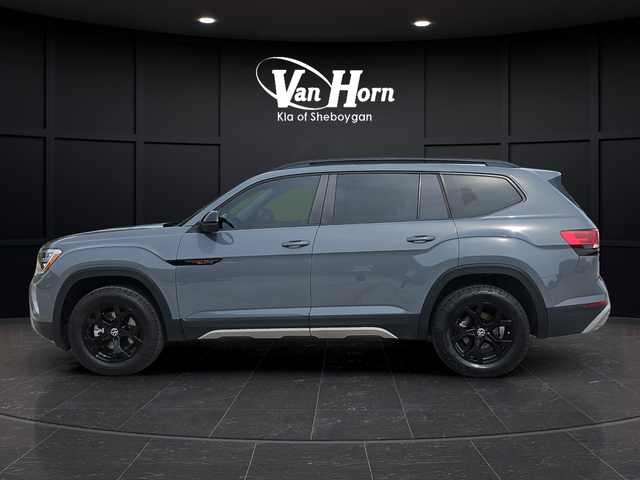 2024 Volkswagen Atlas 2.0T Peak Edition SE w/Technology