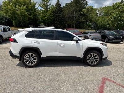 2020 Toyota RAV4 XLE Premium