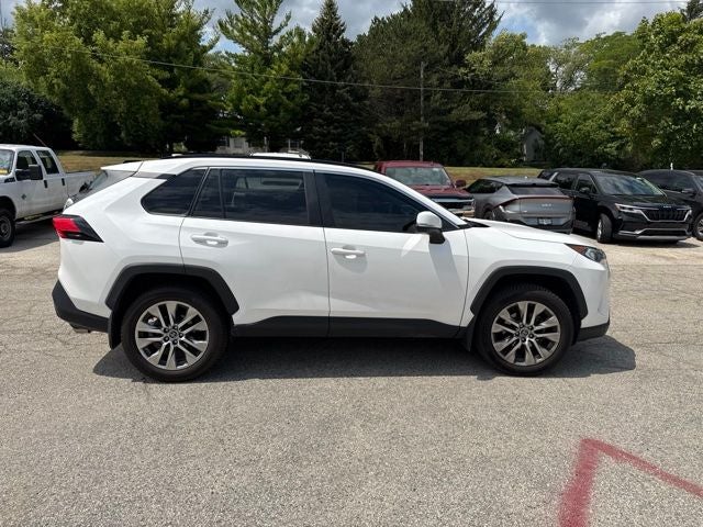 2020 Toyota RAV4 XLE Premium