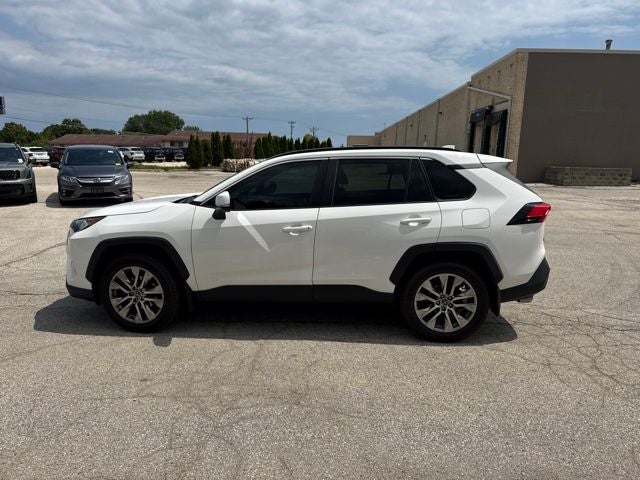 2020 Toyota RAV4 XLE Premium