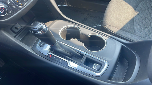 2018 Chevrolet Equinox LT Redline