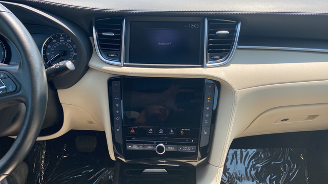 2022 INFINITI QX50 LUXE