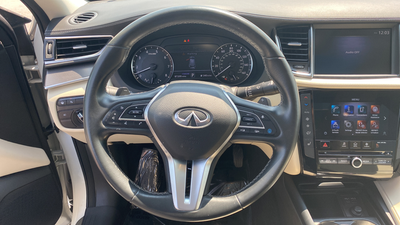 2022 INFINITI QX50 LUXE