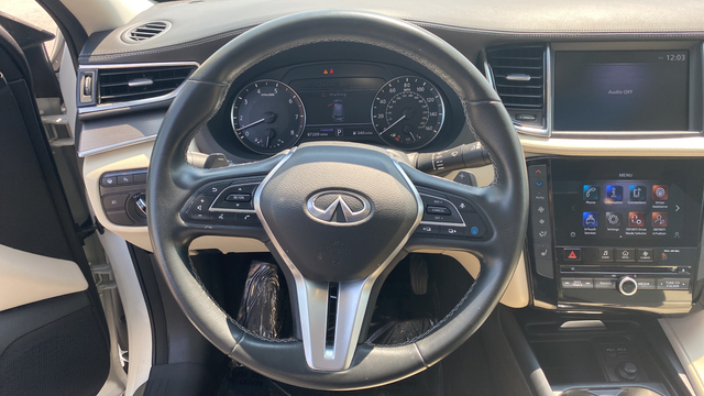 2022 INFINITI QX50 LUXE