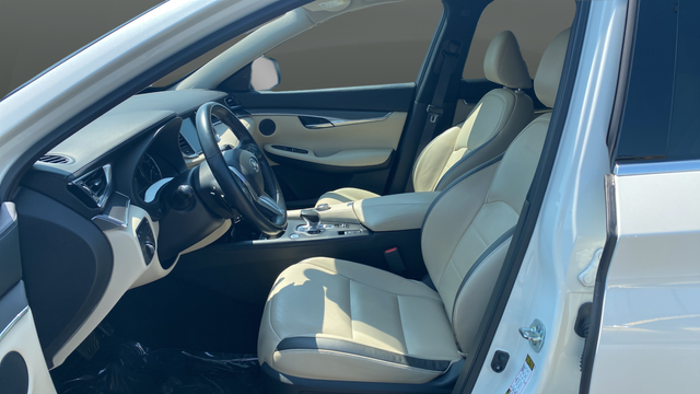 2022 INFINITI QX50 LUXE