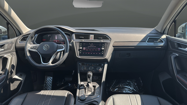 2024 Volkswagen Tiguan 2.0T Wolfsburg Edition