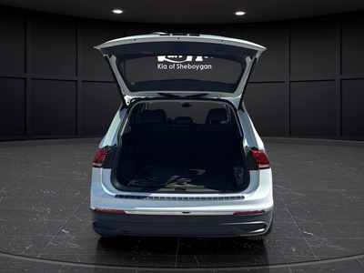 2024 Volkswagen Tiguan 2.0T Wolfsburg Edition
