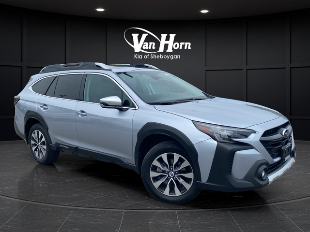 2023 Subaru Outback Touring