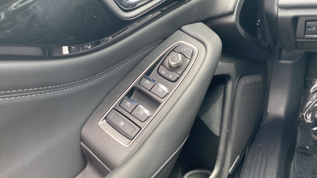 2023 Subaru Outback Touring