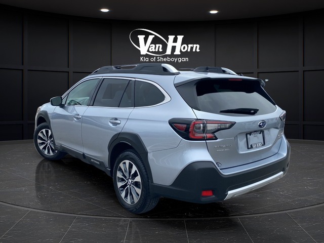 2023 Subaru Outback Touring