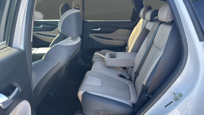 2022 Hyundai Santa Fe SE
