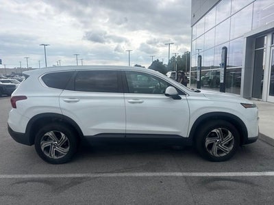 2022 Hyundai Santa Fe SE