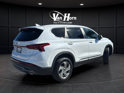 2022 Hyundai Santa Fe SE