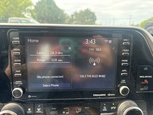 2022 Toyota Highlander Hybrid LE