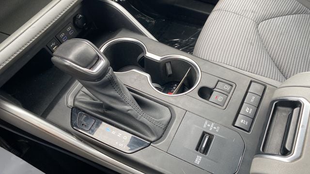2022 Toyota Highlander Hybrid LE
