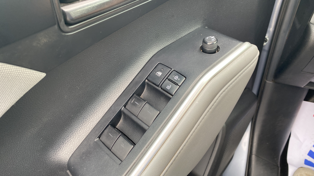 2022 Toyota Highlander Hybrid LE