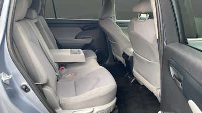 2022 Toyota Highlander Hybrid LE