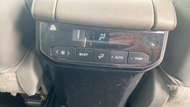 2022 Toyota Highlander Hybrid LE