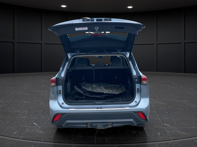 2022 Toyota Highlander Hybrid LE