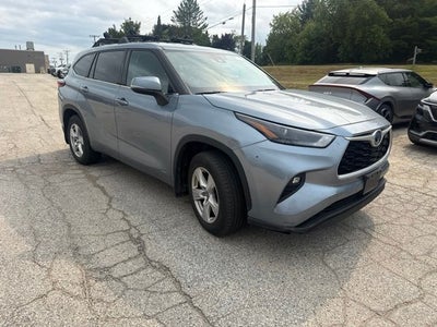 2022 Toyota Highlander Hybrid LE