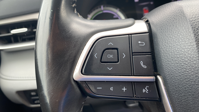 2022 Toyota Highlander Hybrid LE