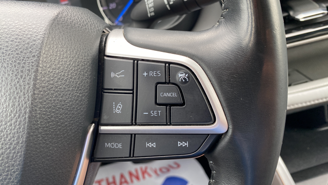 2022 Toyota Highlander Hybrid LE