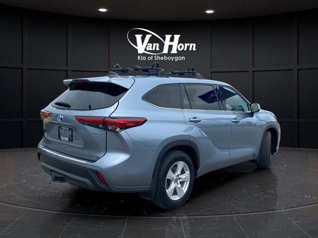 2022 Toyota Highlander Hybrid LE