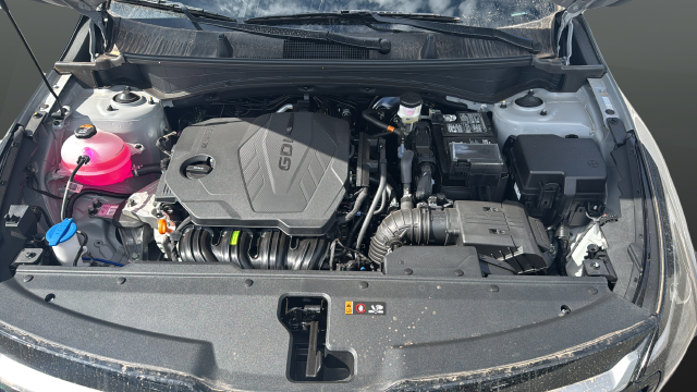 2027 Kia Sportage EX