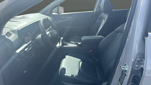 2027 Kia Sportage EX