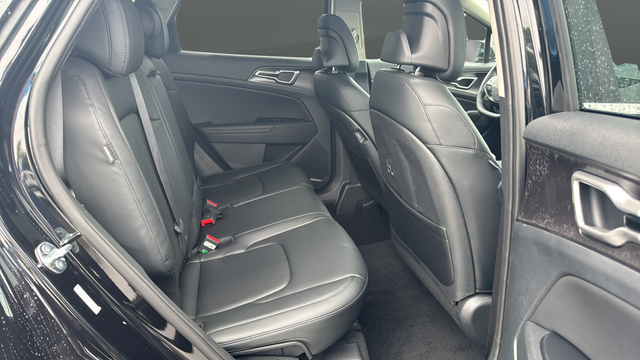 2027 Kia Sportage EX