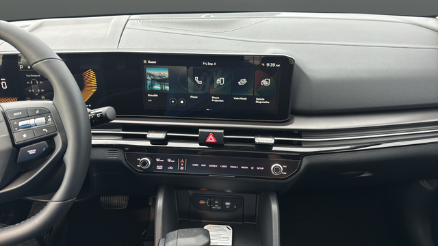 2027 Kia Sportage EX