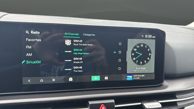 2027 Kia Sportage EX