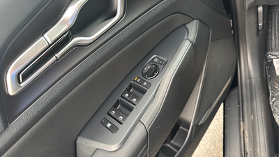 2027 Kia Sportage EX