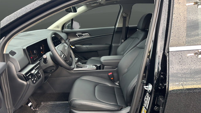 2027 Kia Sportage EX