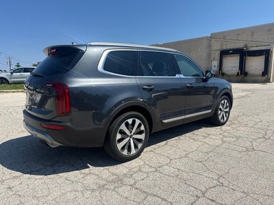 2022 Kia Telluride S