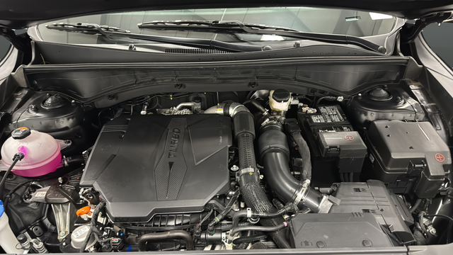 2025 Kia Sorento X-Line EX